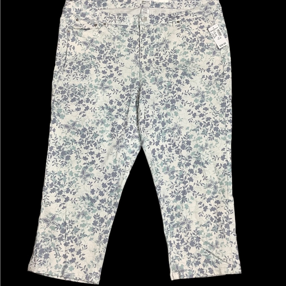 Womens Westport Dressbarn 18W Pants Capri Floral Mid Rise White Blue Stretch NWT - Picture 3 of 10